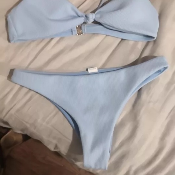 New Bikini Sets - Picture 3 of 7